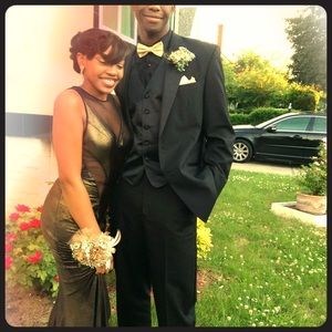 Faviana Gold Prom dress